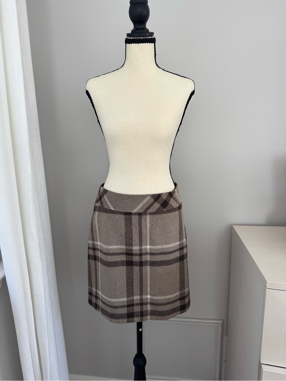 If Only Studio Taupe Plaid Mini Skirt – Size Small – NWT